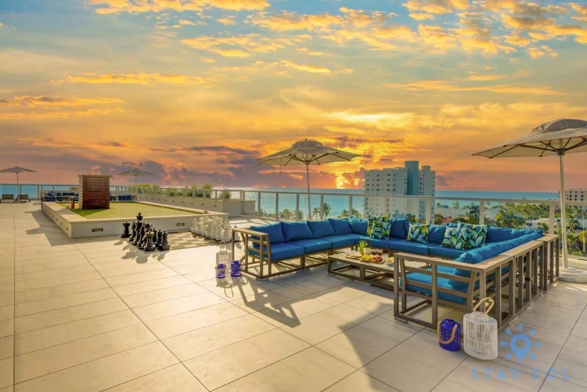 Lx Oasis Beachfront-Rt Infinity Pool Hollywood Exterior photo
