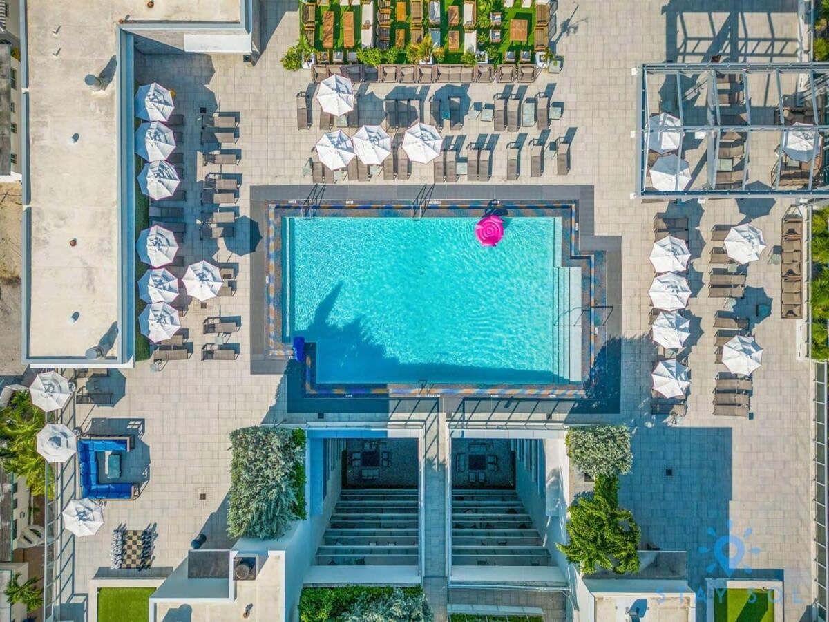 Lx Oasis Beachfront-Rt Infinity Pool Hollywood Exterior photo